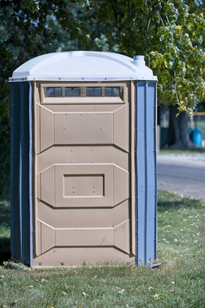 Portable Toilet Options We Offer in Florida Ridge, FL